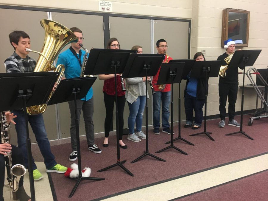 Tri-M+students+play+Christmas+carols+early+in+the+school+day+to+get+students+excited+for+break.